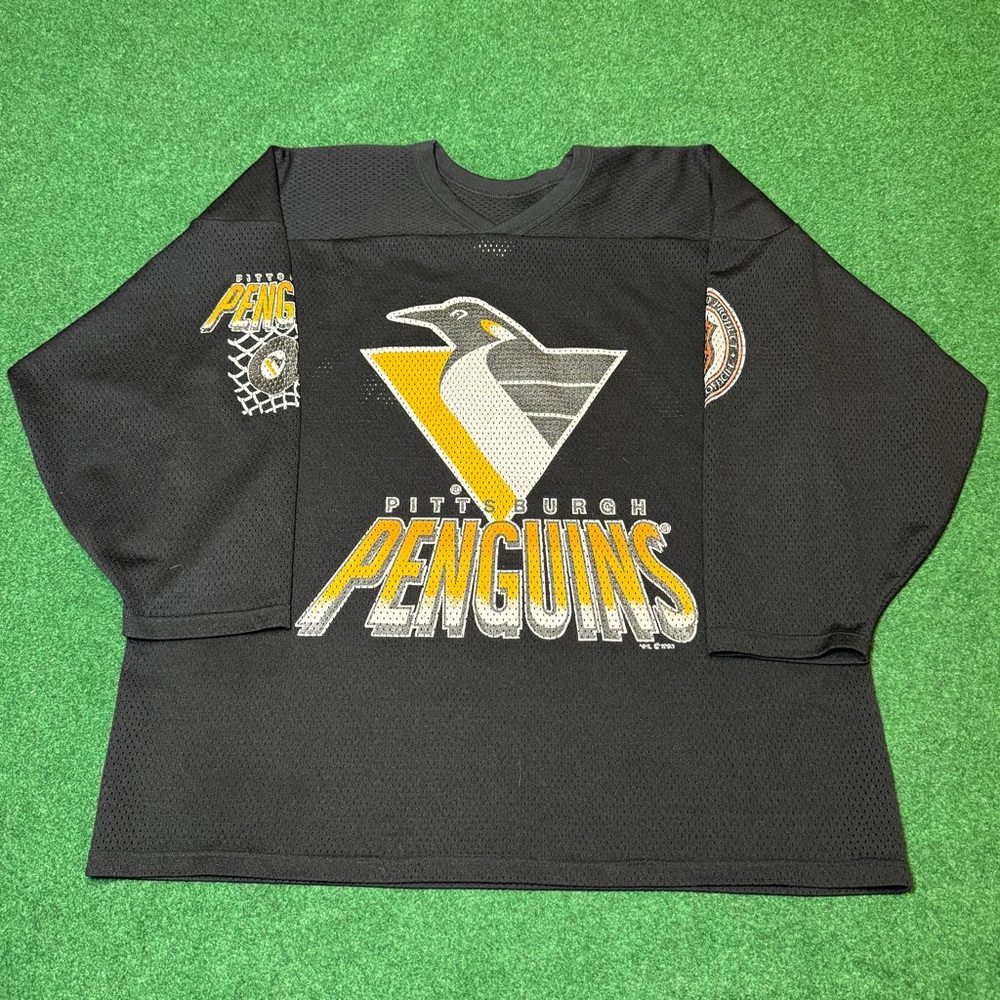 Vintage 90s RARE Pittsburgh Penguins CCM XL Retro Hockey Jersey